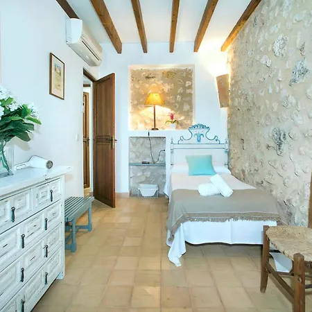Son March Petite By Vintage Travel Villa